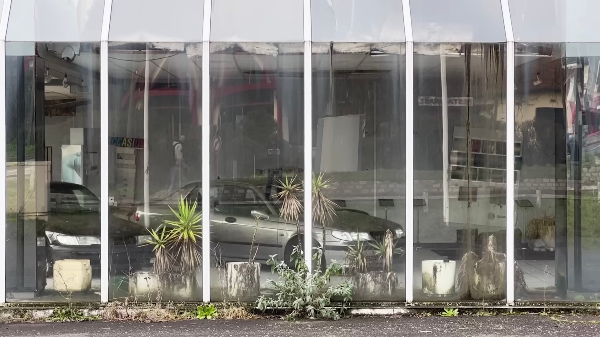 When Thieves Arrived, an Abandoned Saab Dealership Transformed into a Time Capsule