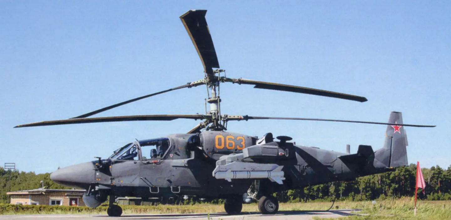 A Ka-52 test helicopter carries a LMUR missile.&nbsp;<em>Russian Helicopters</em><br>