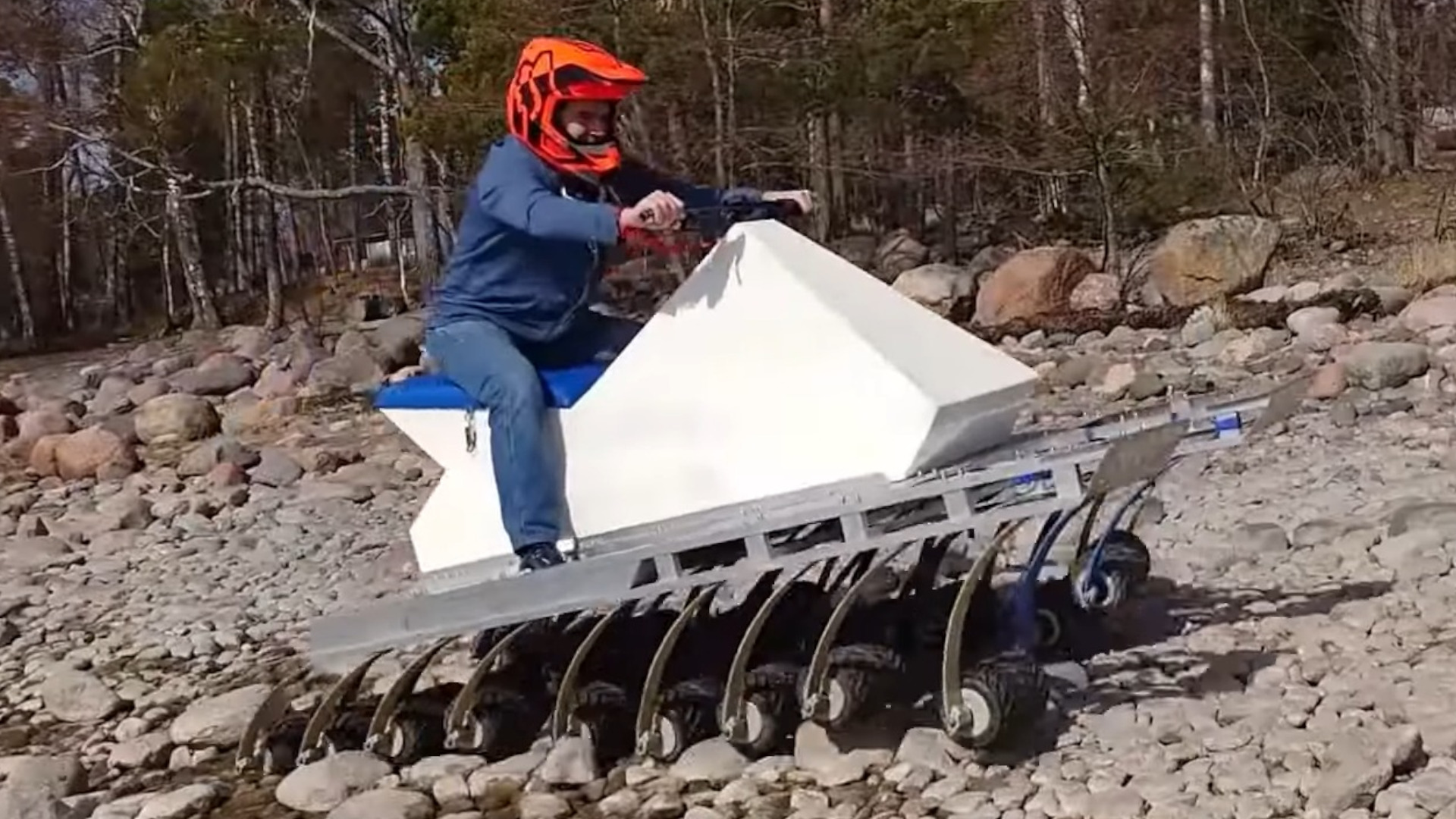 This Bizarre 18-Wheel ATV Is Borderline Unsettling to Watch