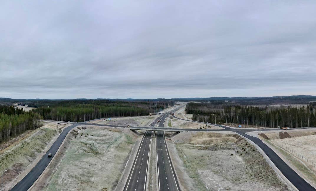 Part of the 16-kilometer (roughly 10-mile) stretch of new highway. <em>Finnish Transport Infrastructure Agency/Destria</em>