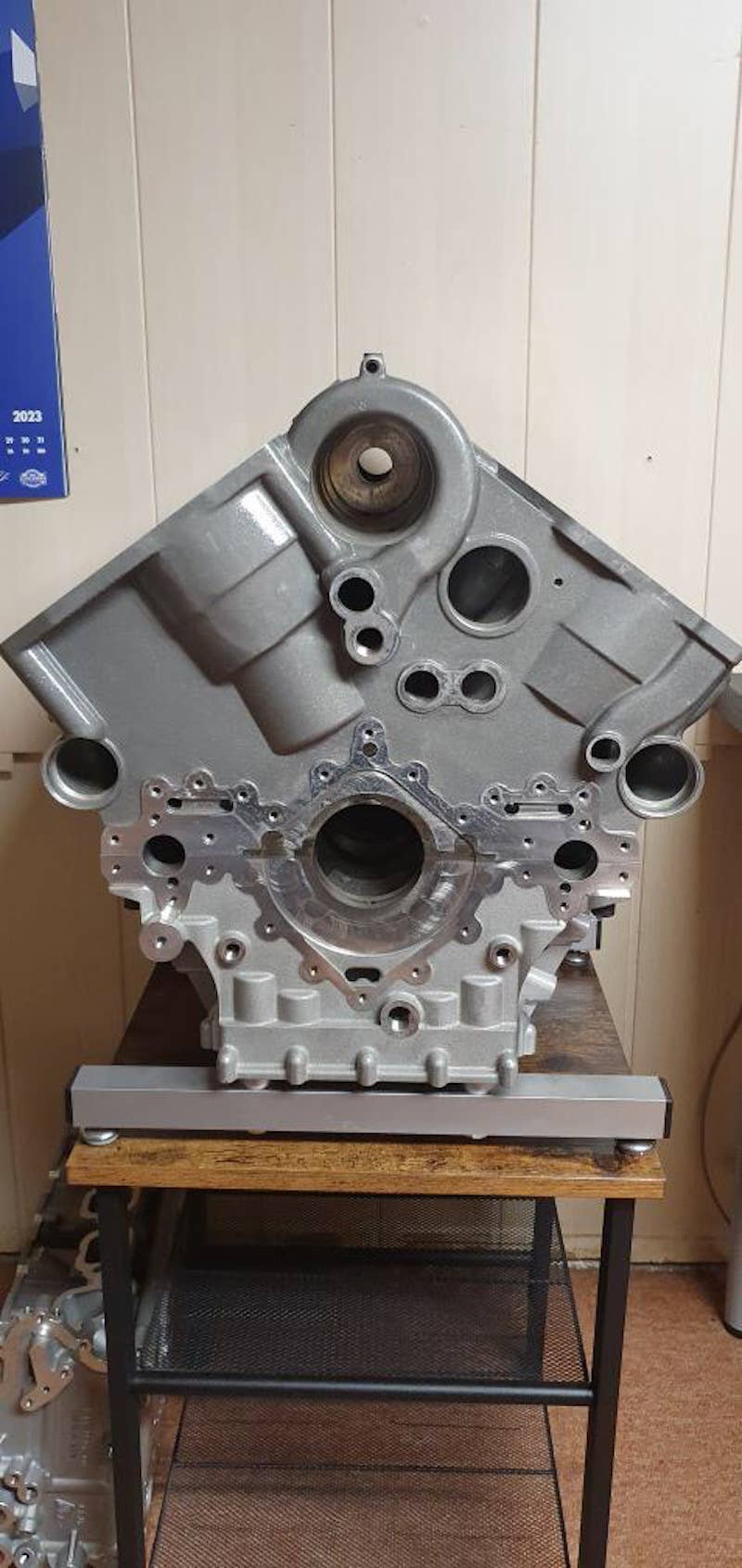 Volkswagen W10 engine prototype engine block, front end