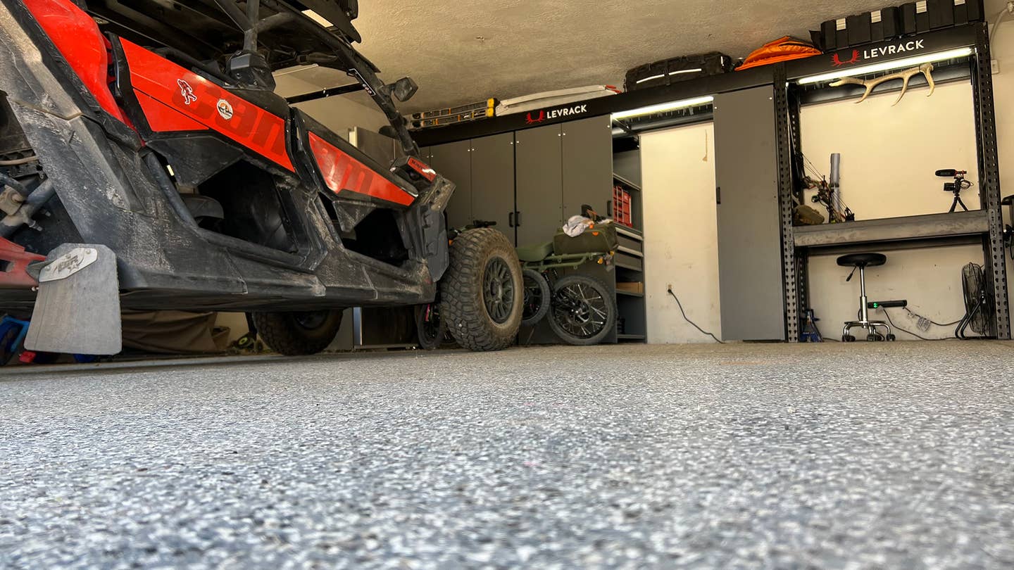 The Best Epoxy For Garage Floors: It’s Time to Go Pro