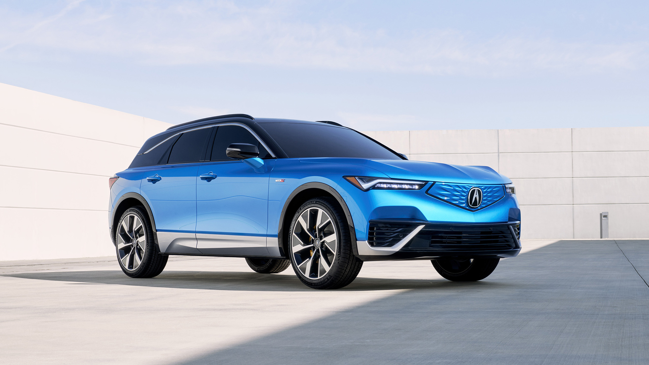 2024 Acura ZDX Revealed: Acura’s First EV Has Premium Looks, Up to 500 HP