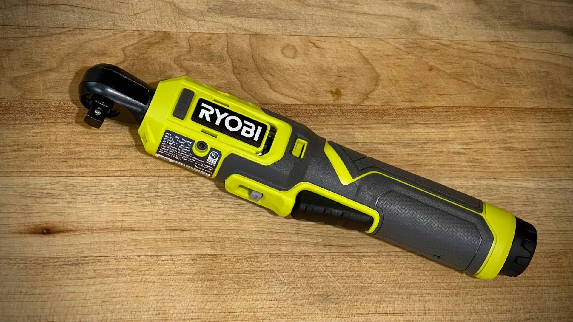 First Impression Review: Ryobi USB Lithium ⅜ Ratchet Fits In Tight Spaces