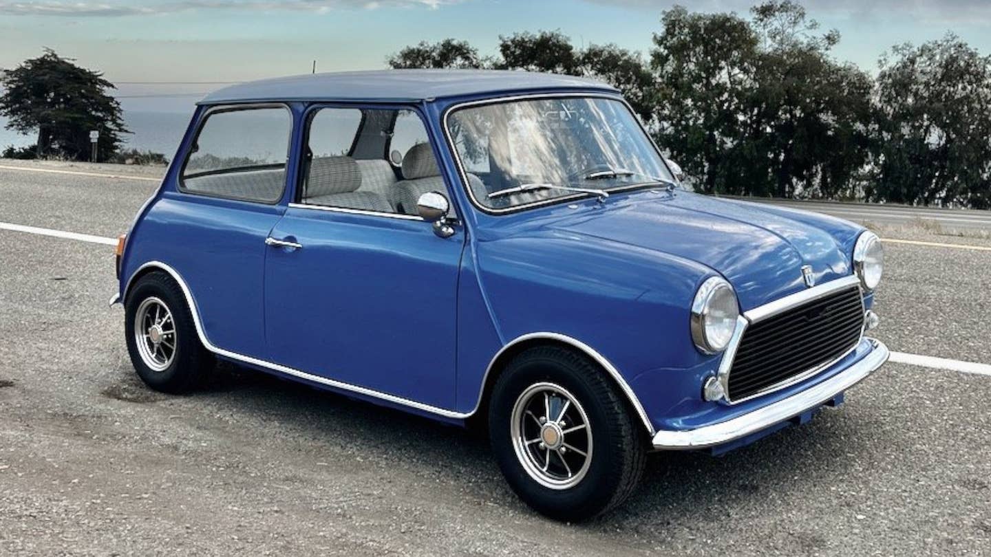 Tesla-Powered Vintage Mini Cooper Throws Down With 300 HP