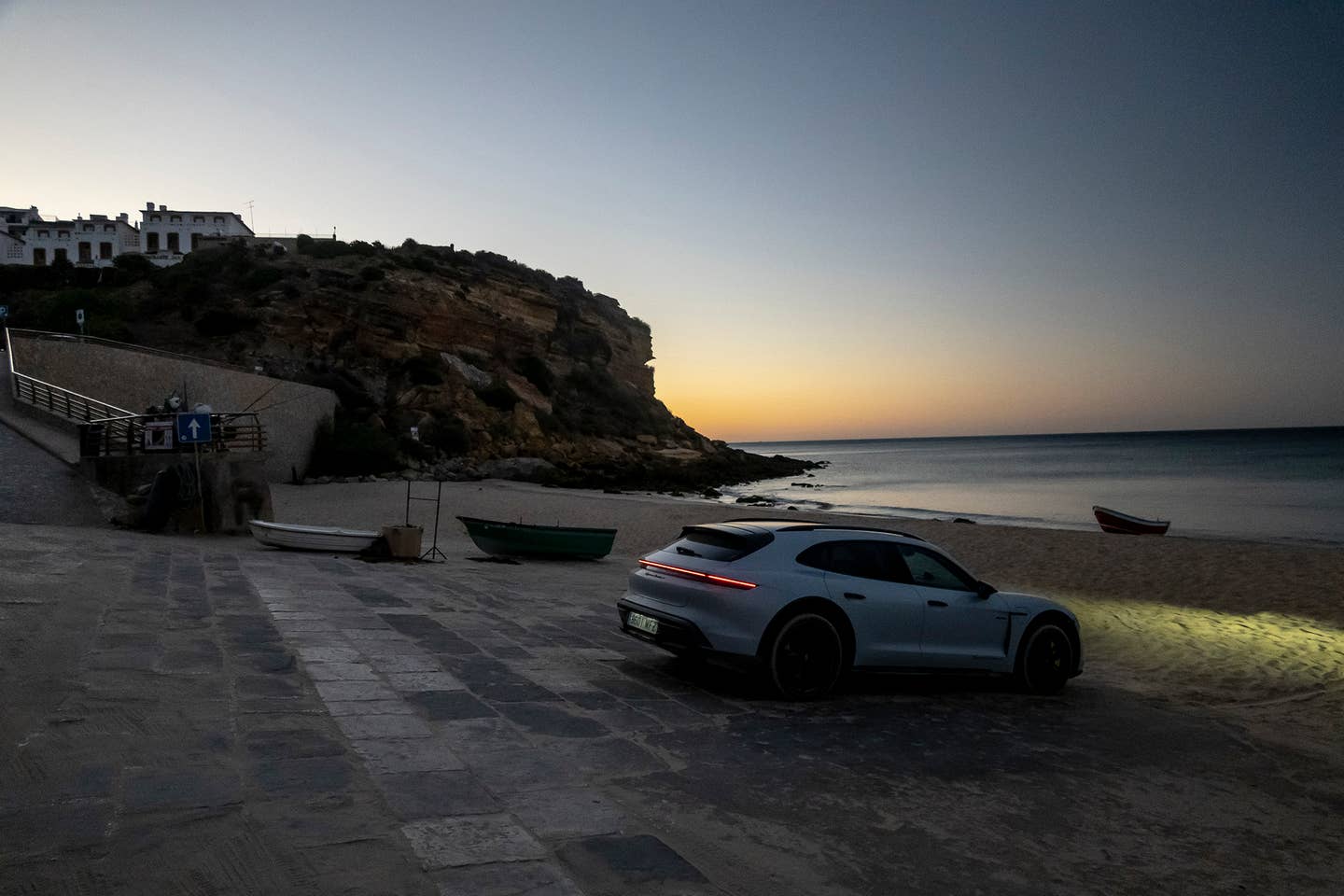 Porsche Taycan photo
