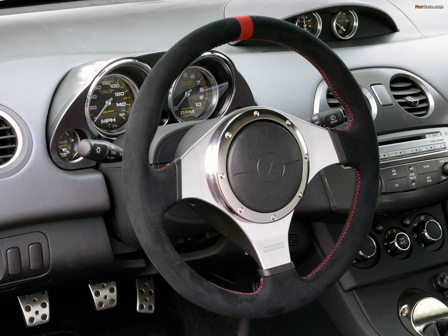 2005 Mitsubishi Eclipse Ralliart Concept steering wheel