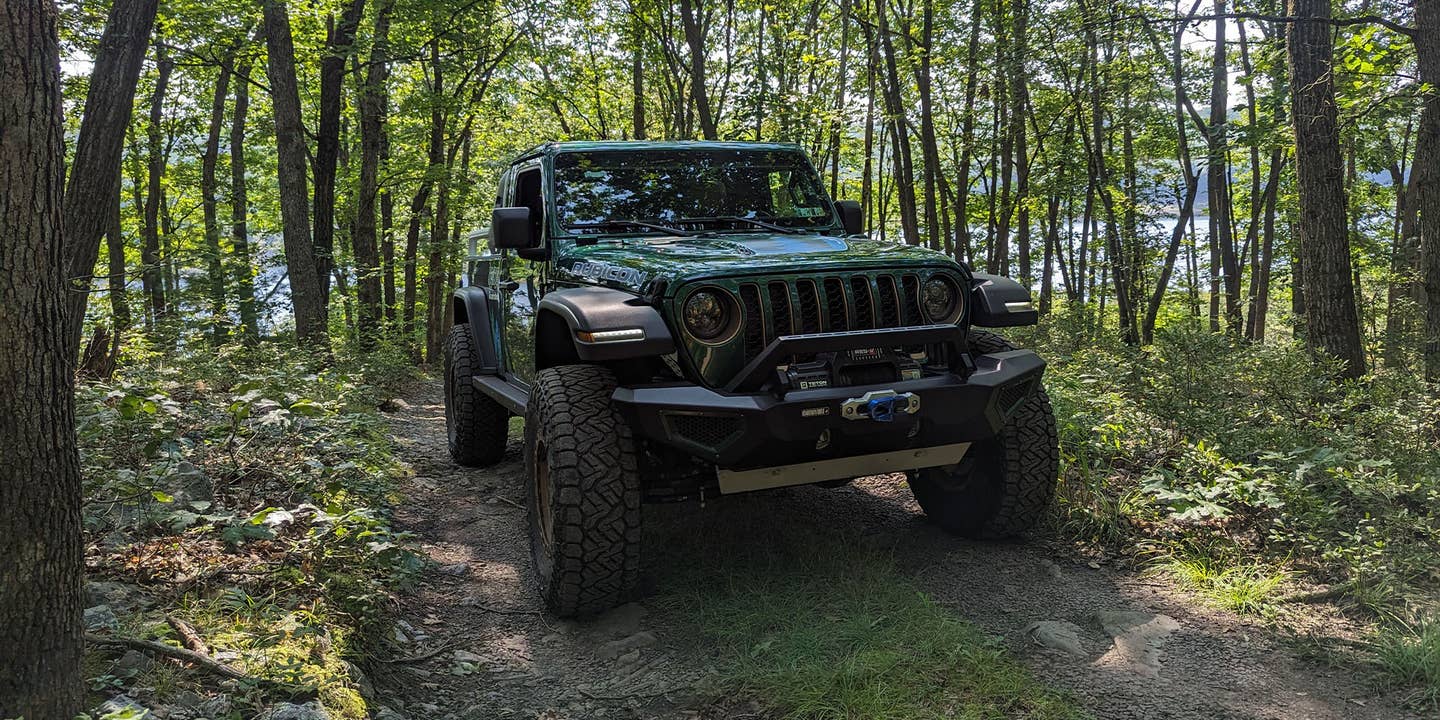 Best Jeep Winches: Get Out of Almost Any Sticky Situation