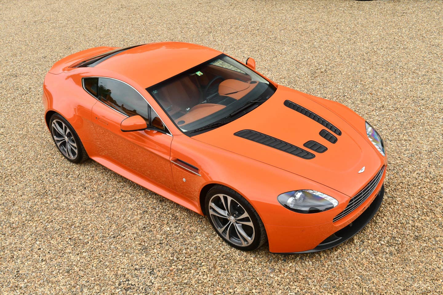 Fotografie Aston Martin News