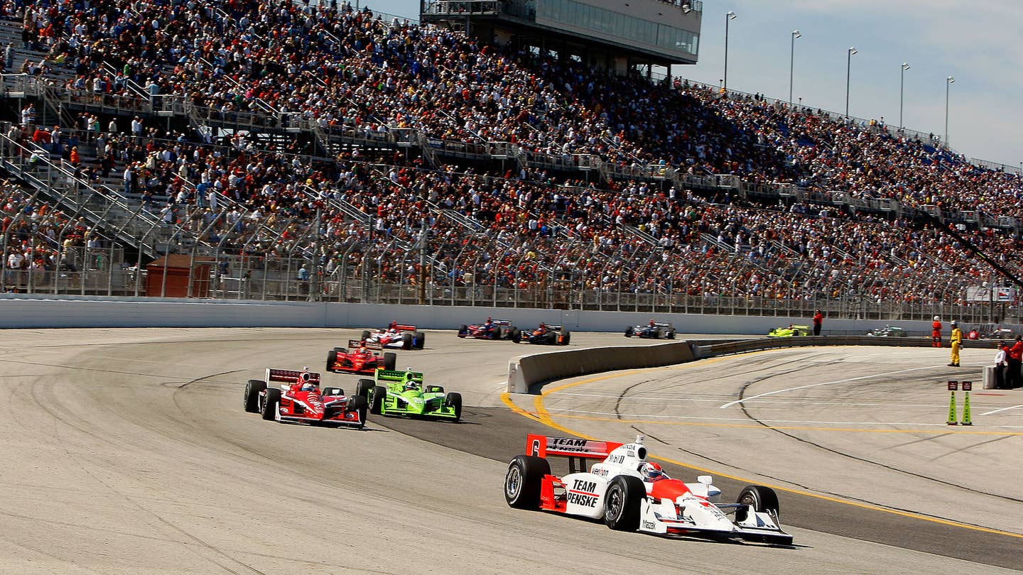 during the IRL IndyCar Series ABC Supply/A.J. Foyt 225 on May 31, 2009 at the Milwaukee Mile in Milwaukee, Wisconsin.