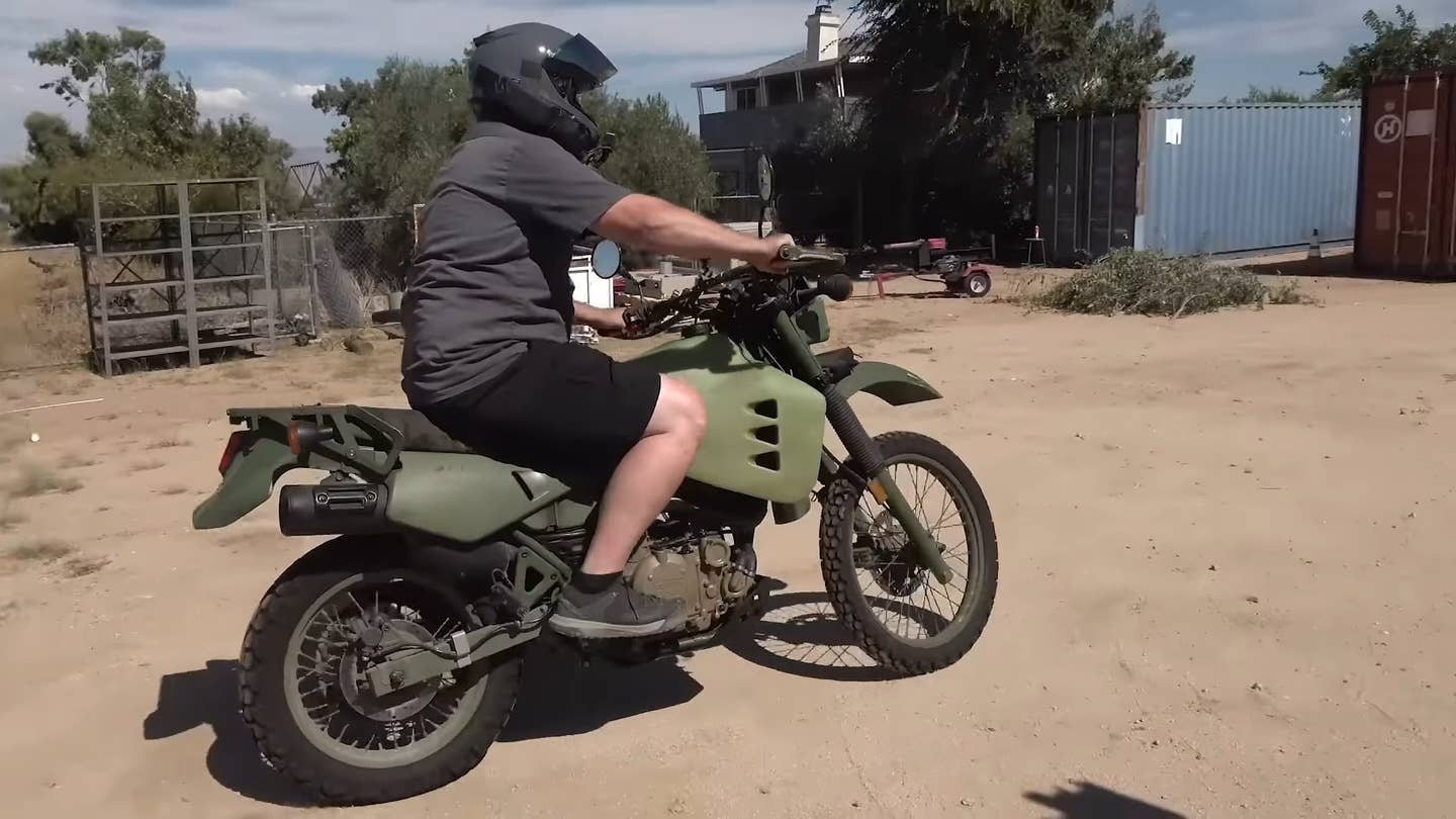 Tento vzácný vojenský motocykl byl považován za neopravitelný ve všech kromě správných rukou