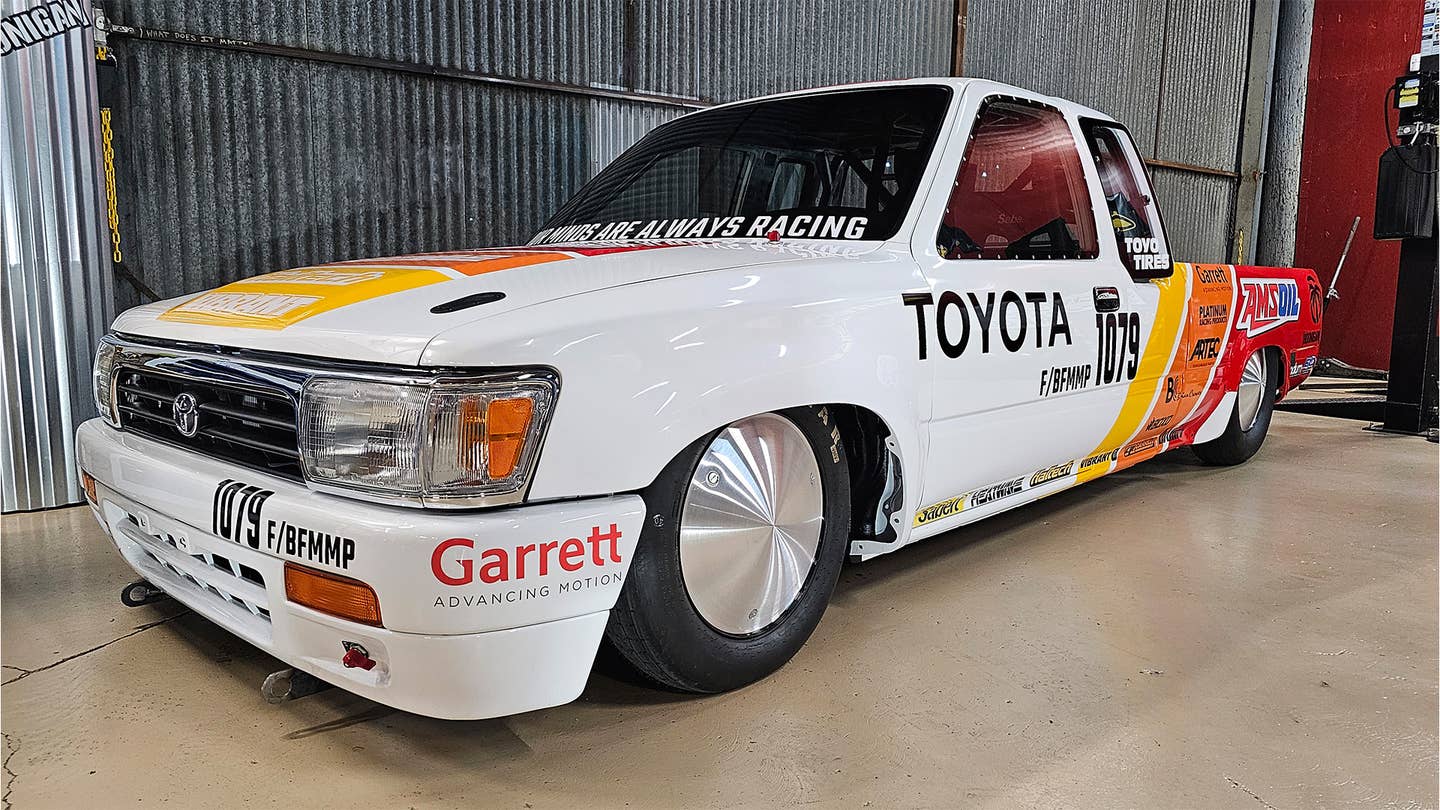 This Incredible 1991 Toyota Land-Speed Pickup Is Chasing 240 MPH at Bonneville