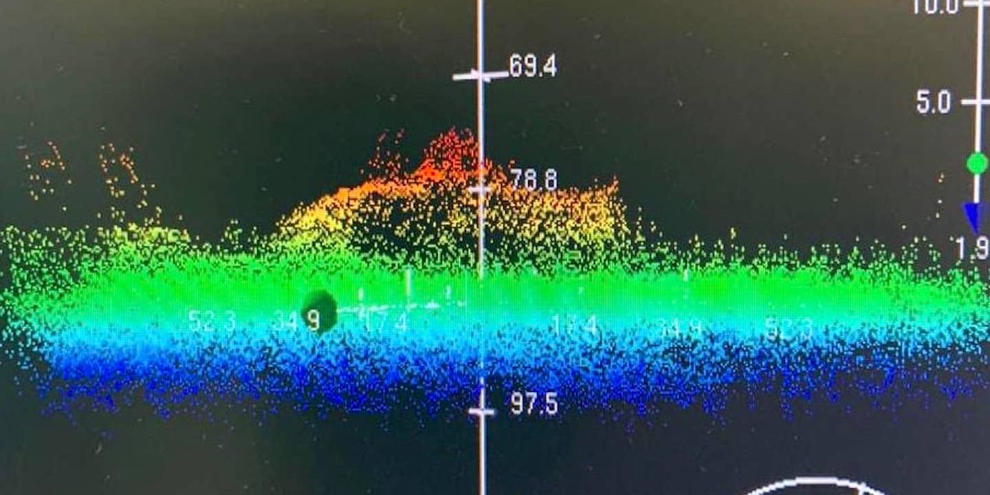 Still of sonar data captured by the Peruvian Navy during SIFOREX 2023