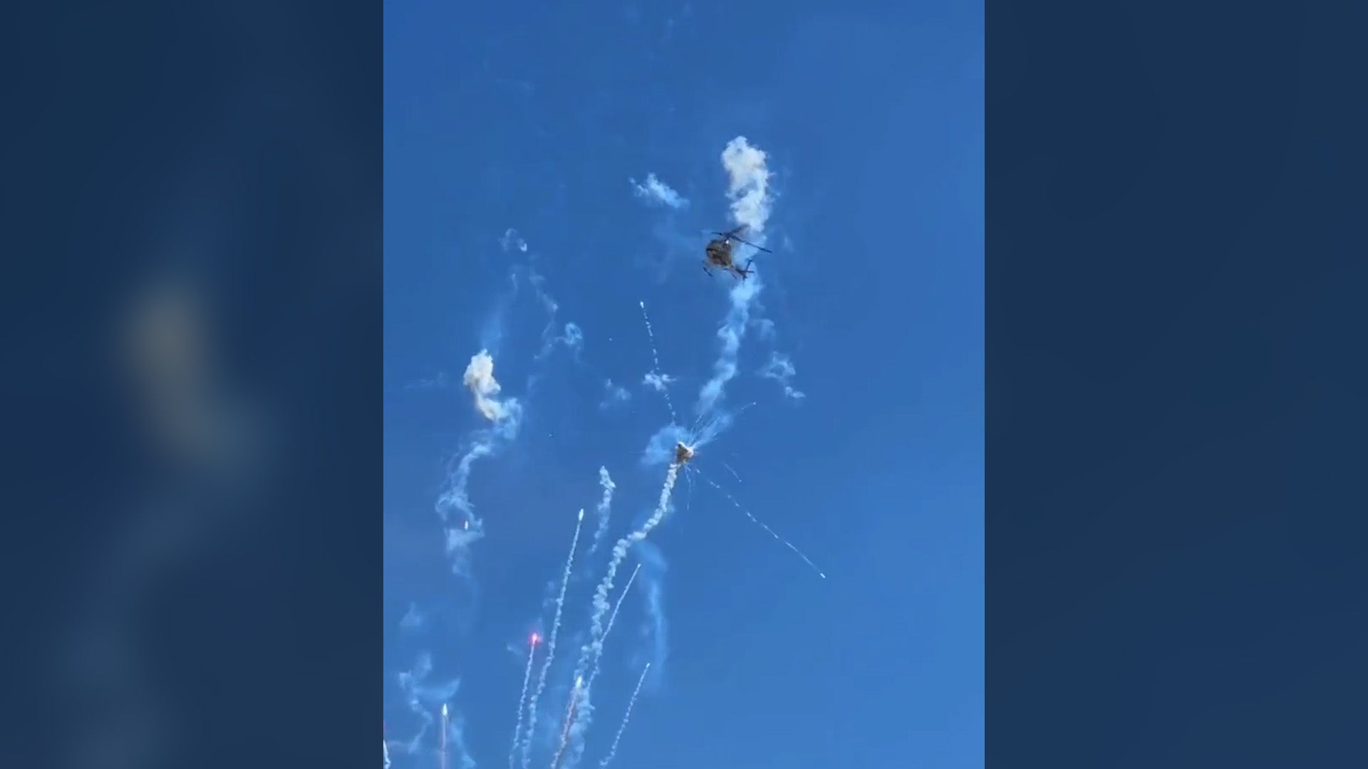 Video laat zien dat een F1-tv-helikopter wordt geraakt door vuurwerk tijdens de Amerikaanse Grand Prix