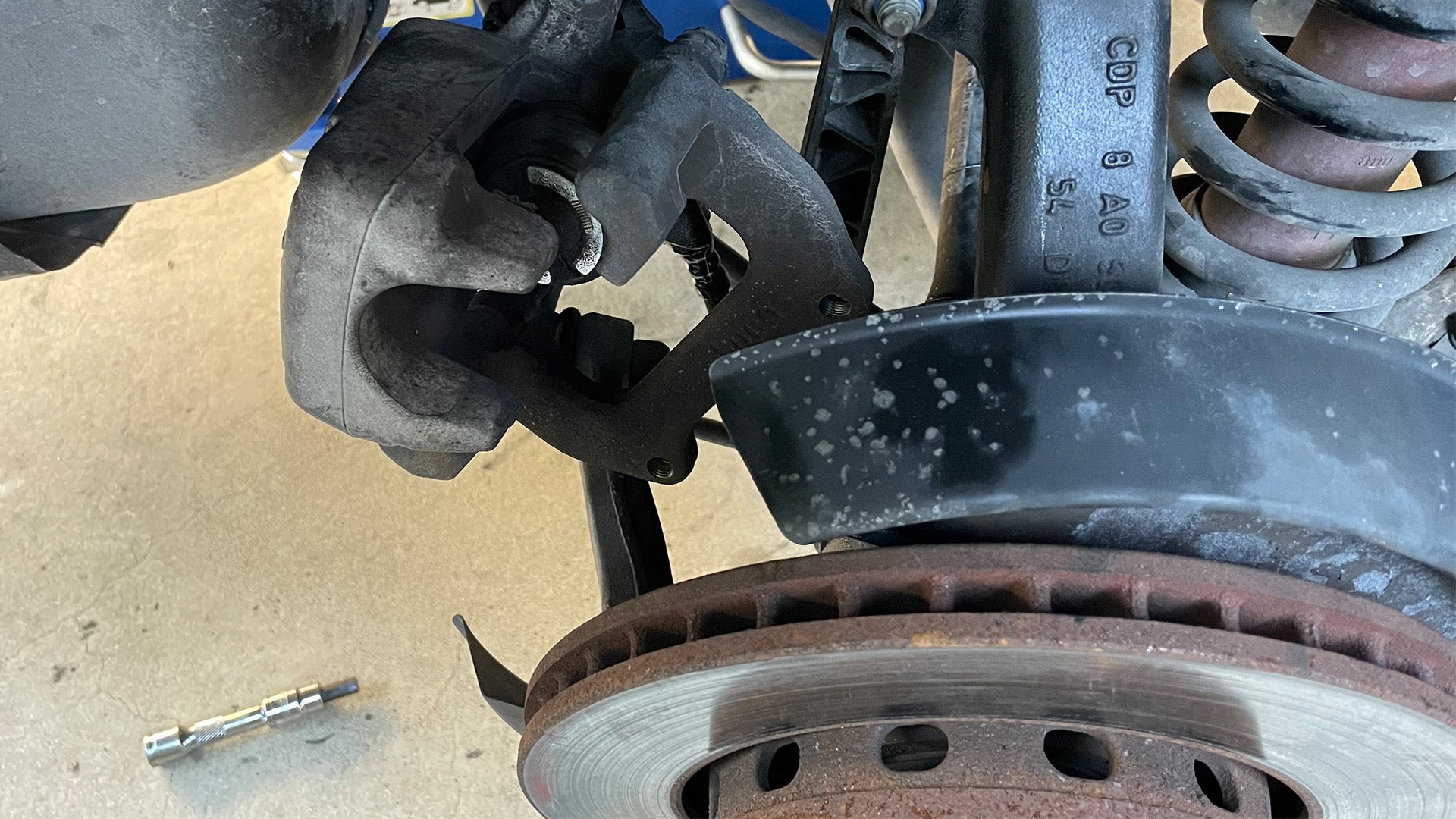 how much does it cost to replace brake pads and rotors