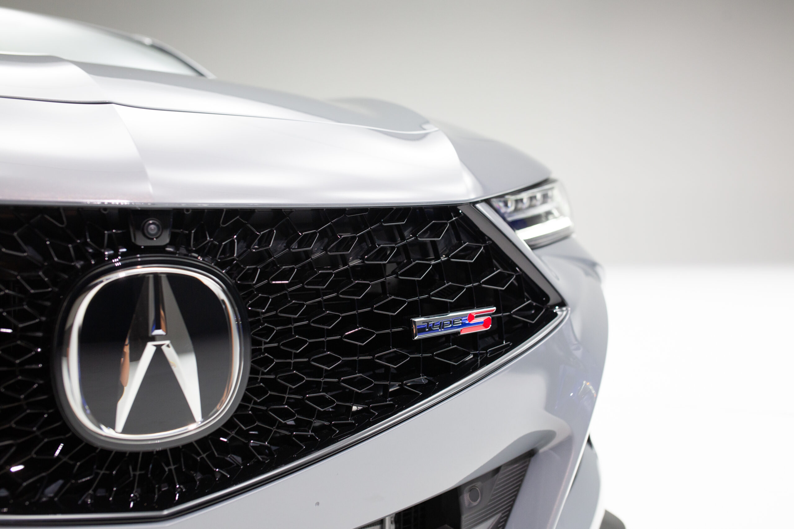 2024 Acura TLX Refresh Brings Improved Digital Gauges, Smarter Tech