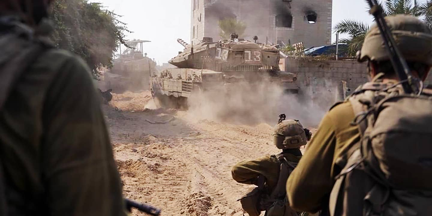 IDF forces have encircled gaza city