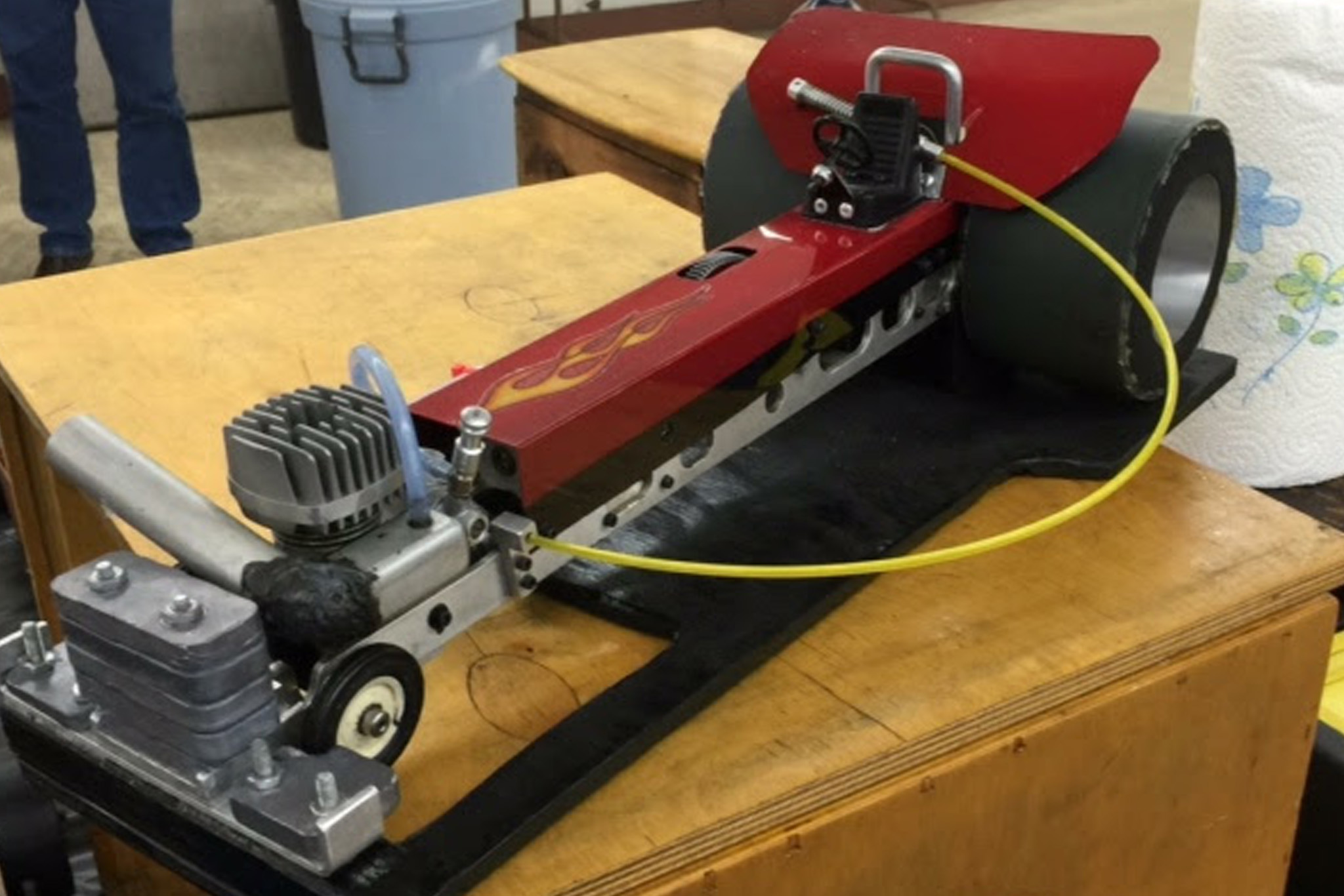 Nitro-Powered Mini Tractor Pulls Take the Action From the Track to the ...