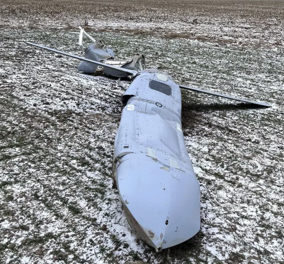 A largely intact Kh-101 air-launched cruise missile claimed to have been shot down by Ukrainian air defenses. <em>Ukrainian Air Force</em>