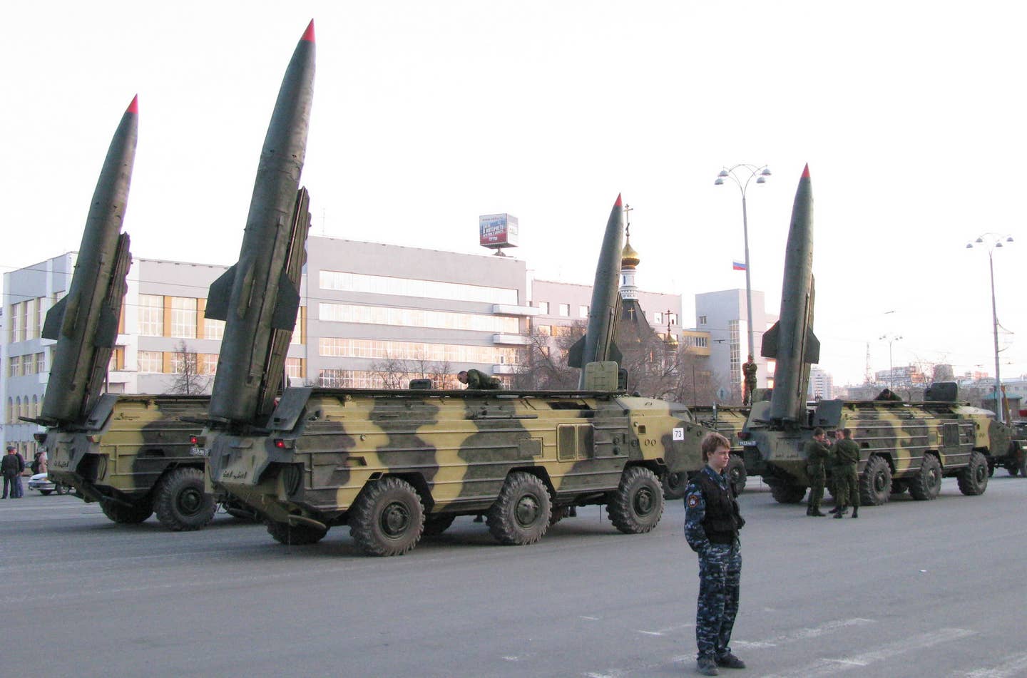 Tochka-U missile systems on parade in Yekaterinburg, Russia. <em>Владислав Фальшивомонетчик/Wikimedia Commons</em>