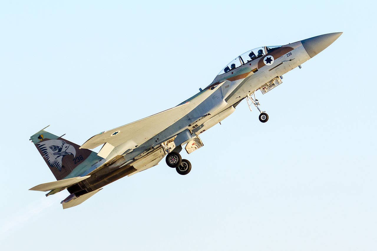 A 'clean' Israeli Air Force F-15I Ra'am. <em>Oren Rozen via Wikimedia</em>