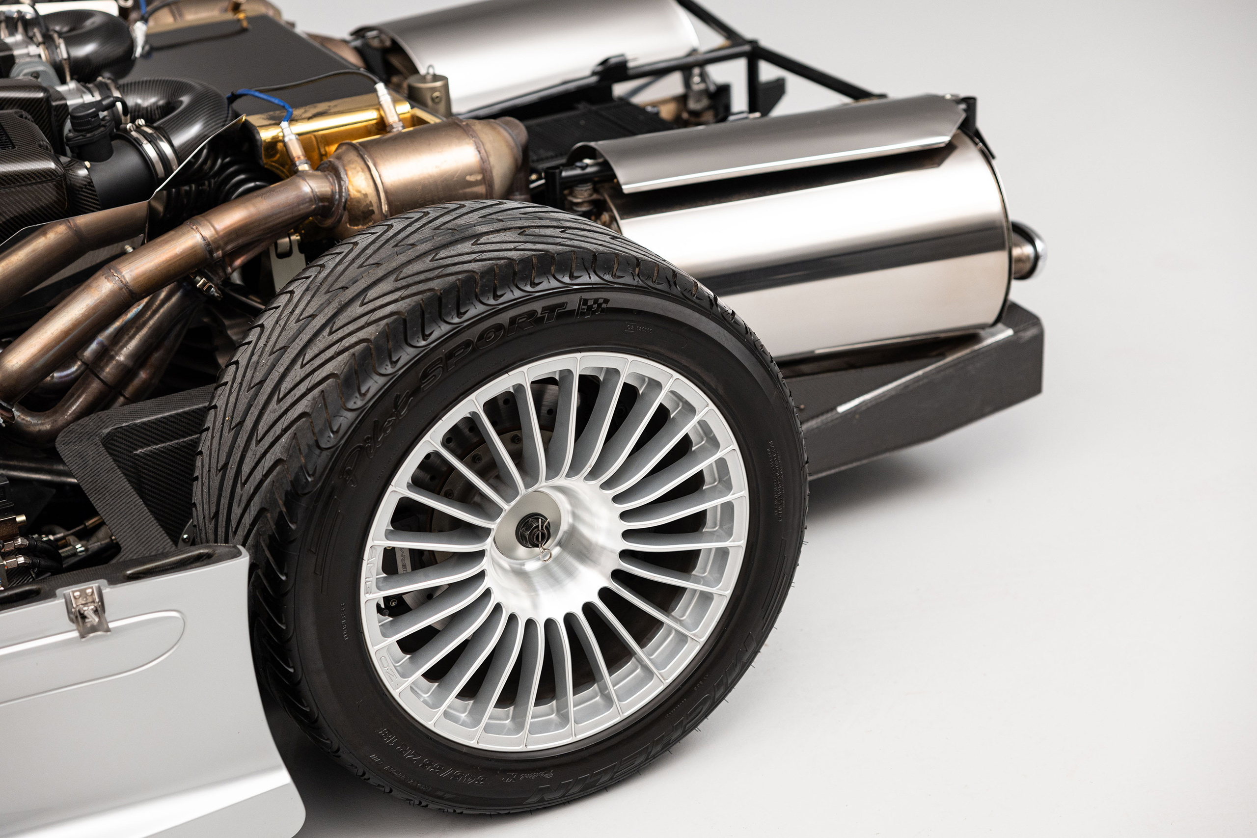 Mercedes-Benz News photo