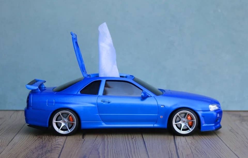 Nissan Skyline GT-R (R34) tissue dispenser, blue