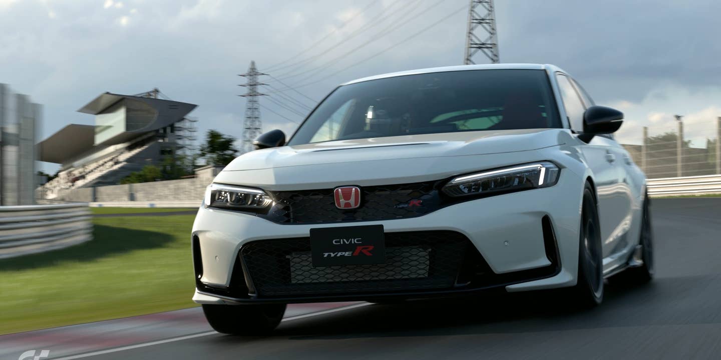 Why Does the GT7 Honda Civic Type R Have the Redline Beep On?