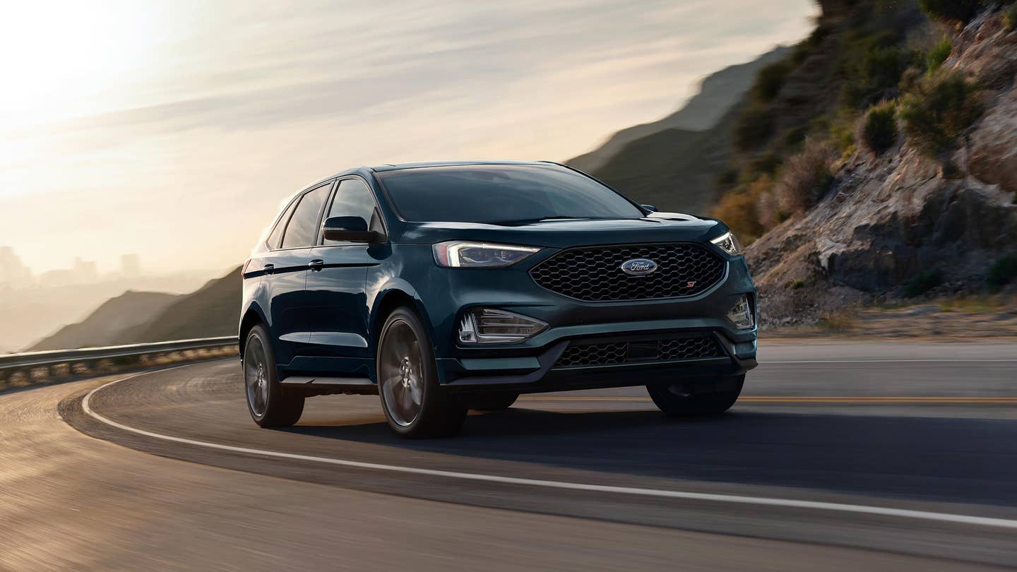 14 Ford Edge SUVs Stolen From Factory Lot in Most Boring Car Heist Ever