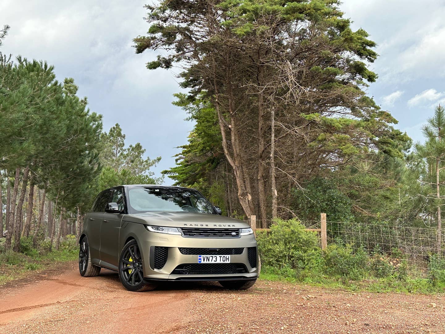 The Range Rover Sport SV Has Seats With Haptic Audio. But Are They Any Good?