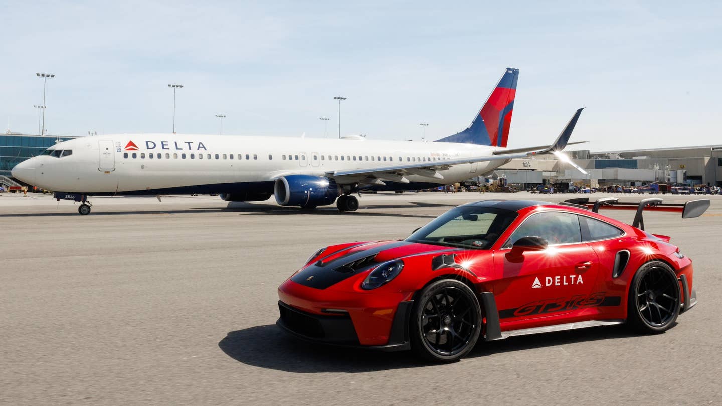 Delta Is Using a Porsche 911 GT3 RS Shuttle for Tight Connections at LAX