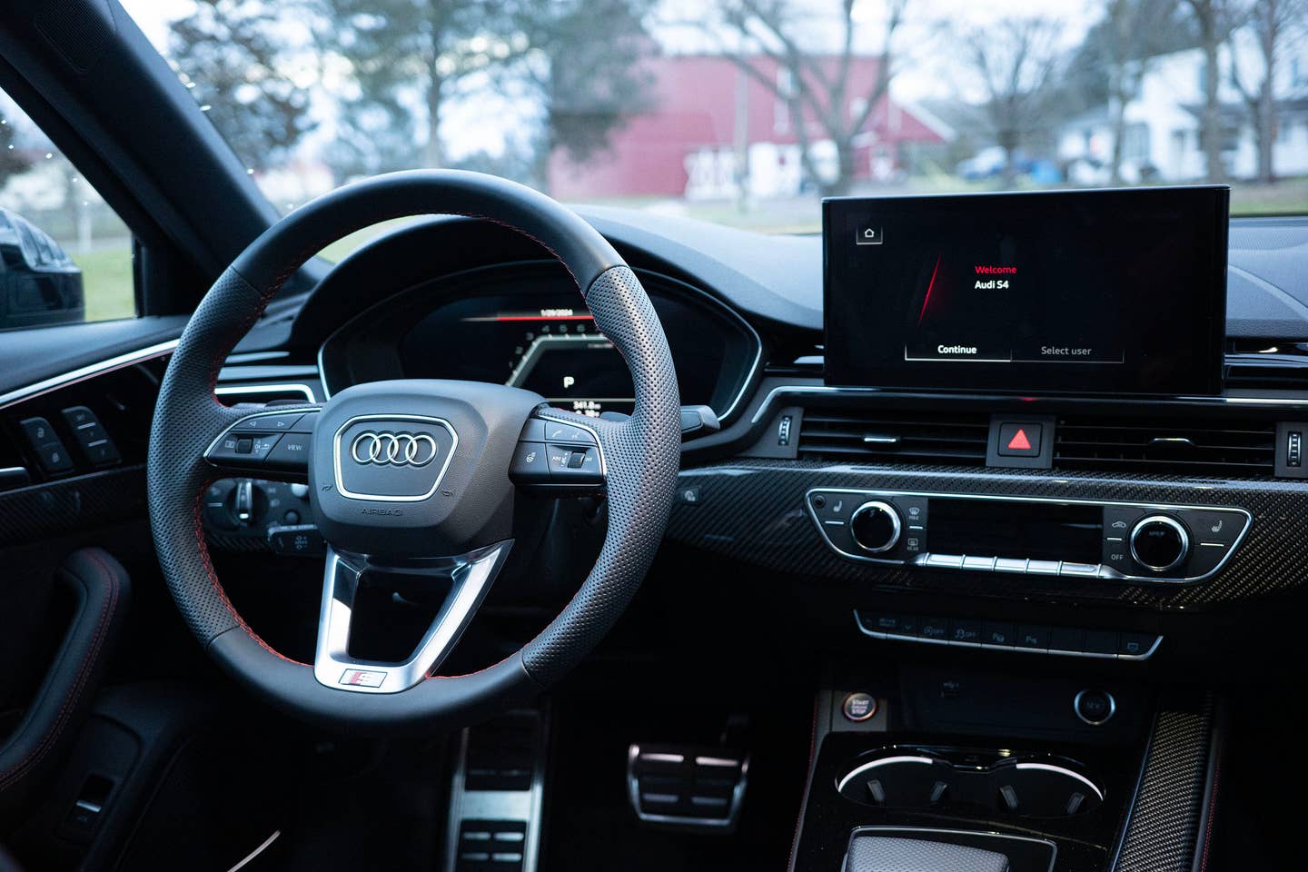 Audi A4 photo