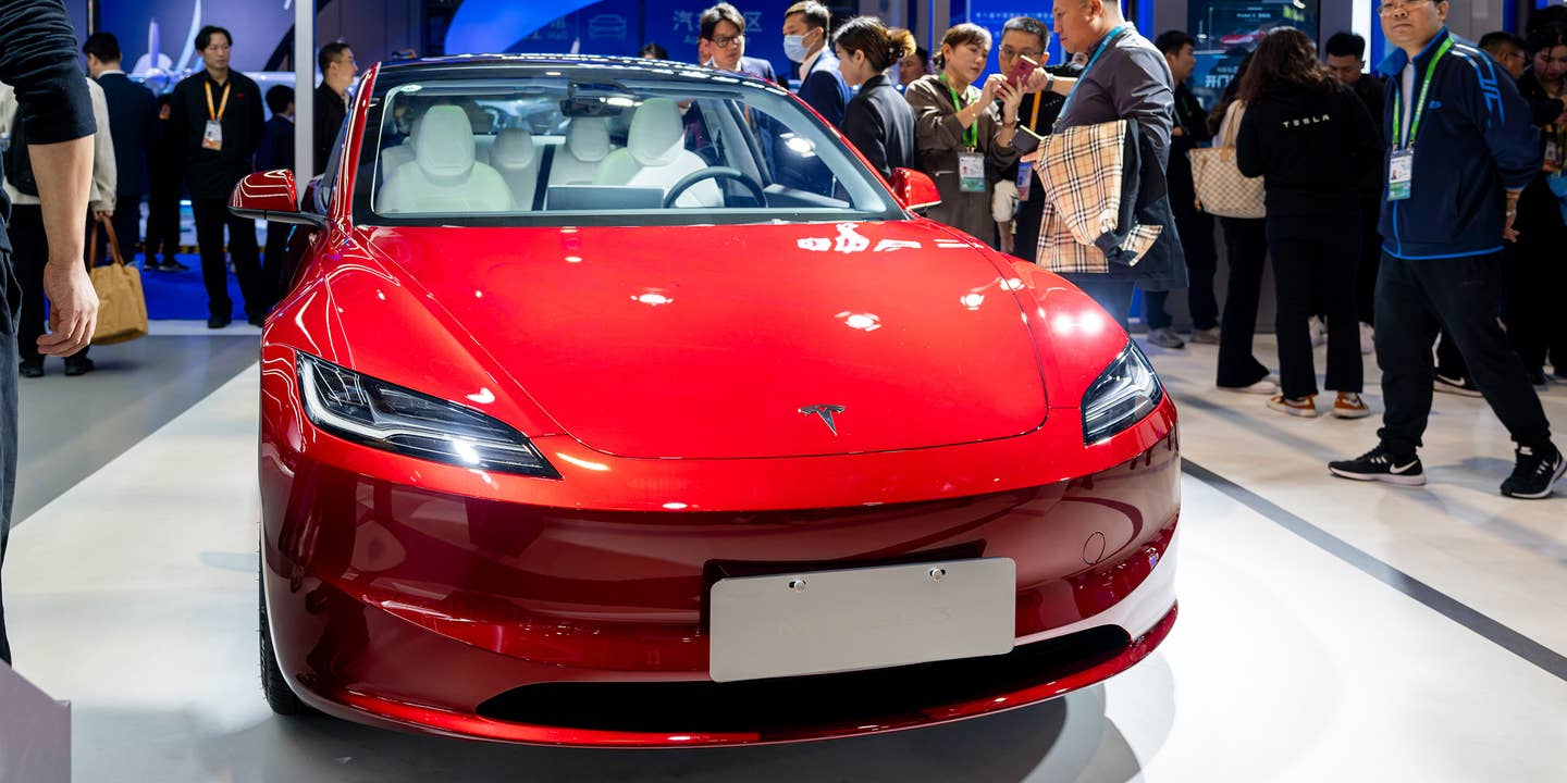 Tesla Gives Up on $25,000 Model 2 in Favor of Robotaxis: Report