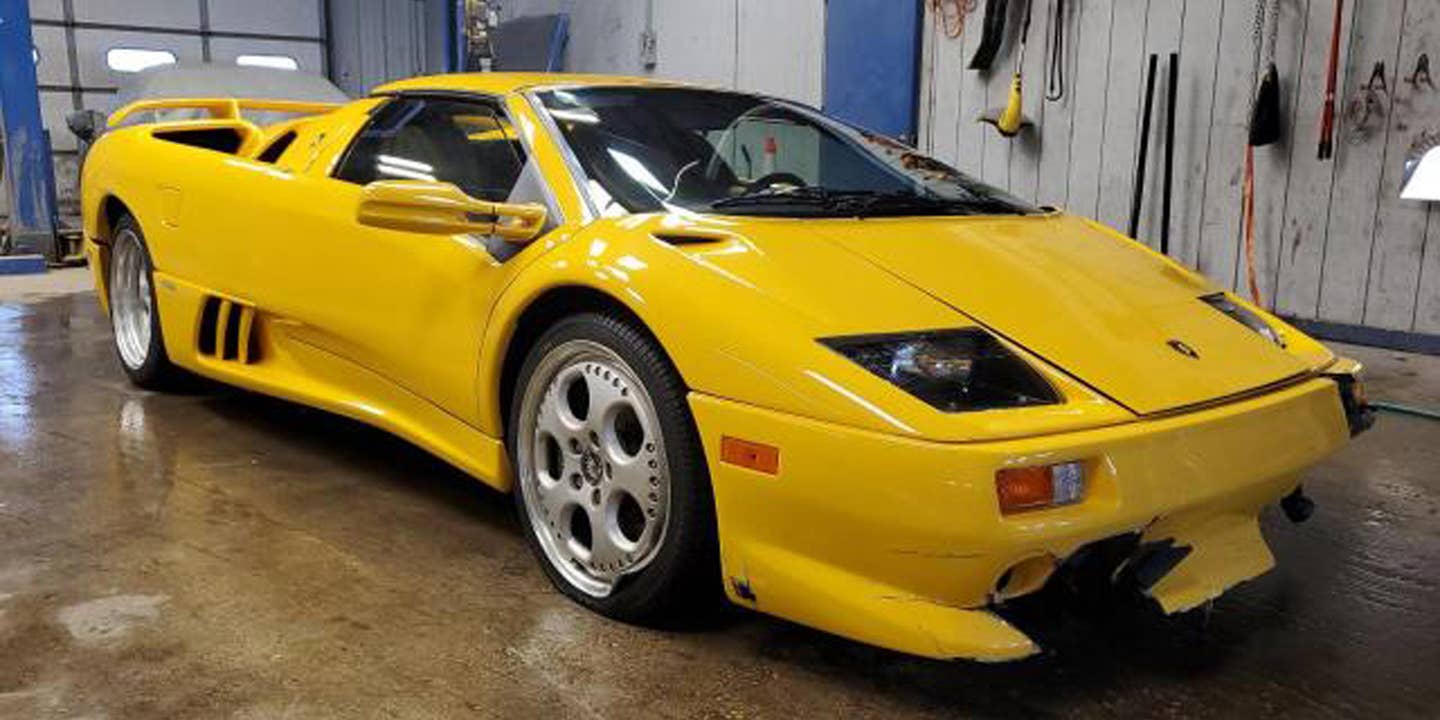 Crashed 12K-Mile 1999 Lamborghini Diablo VT Roadster Could Be a Salvage Auction Score