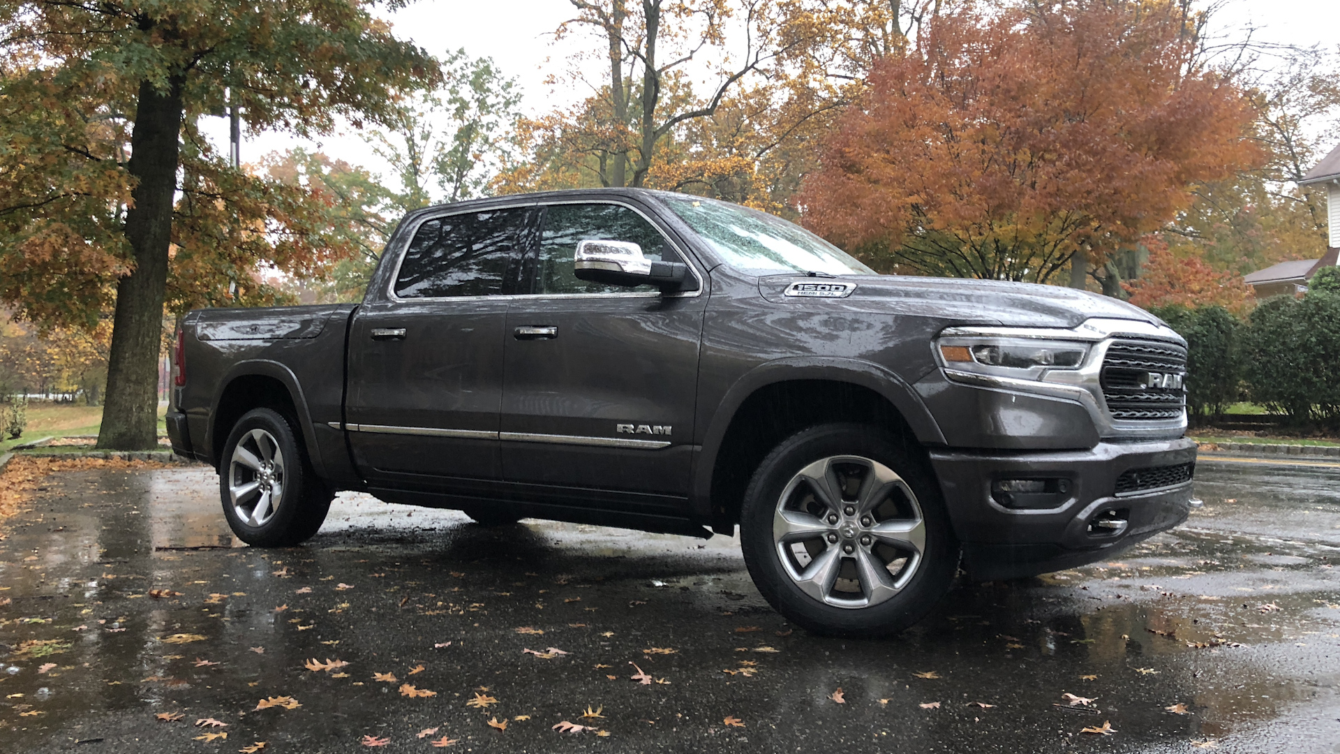 2019 Ram 1500 Limited Crew Cab 4×4 Review: A Noble Steed With the Fanciest of Trimmings