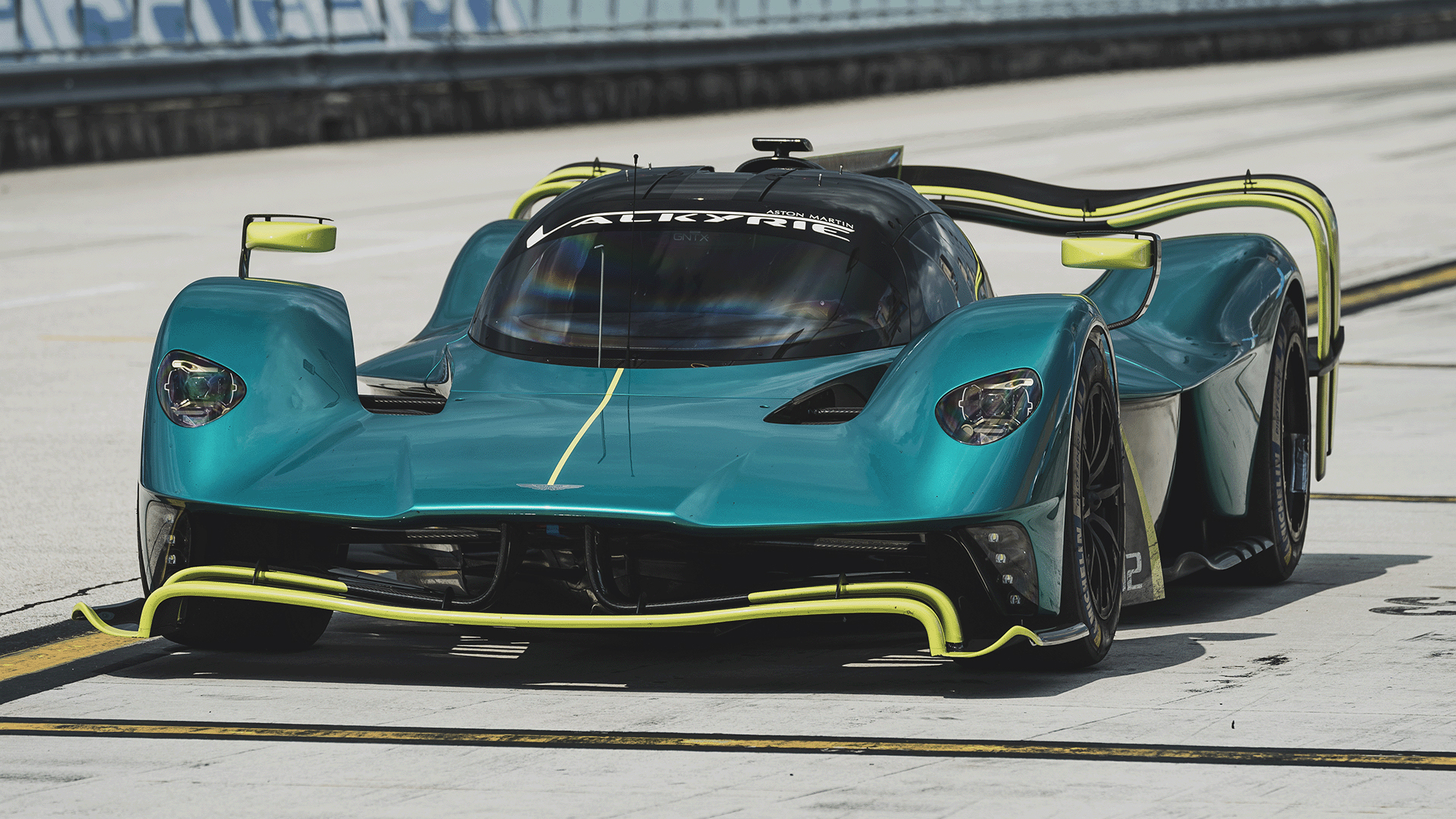 Aston Martin Valkyrie Track Drive 4