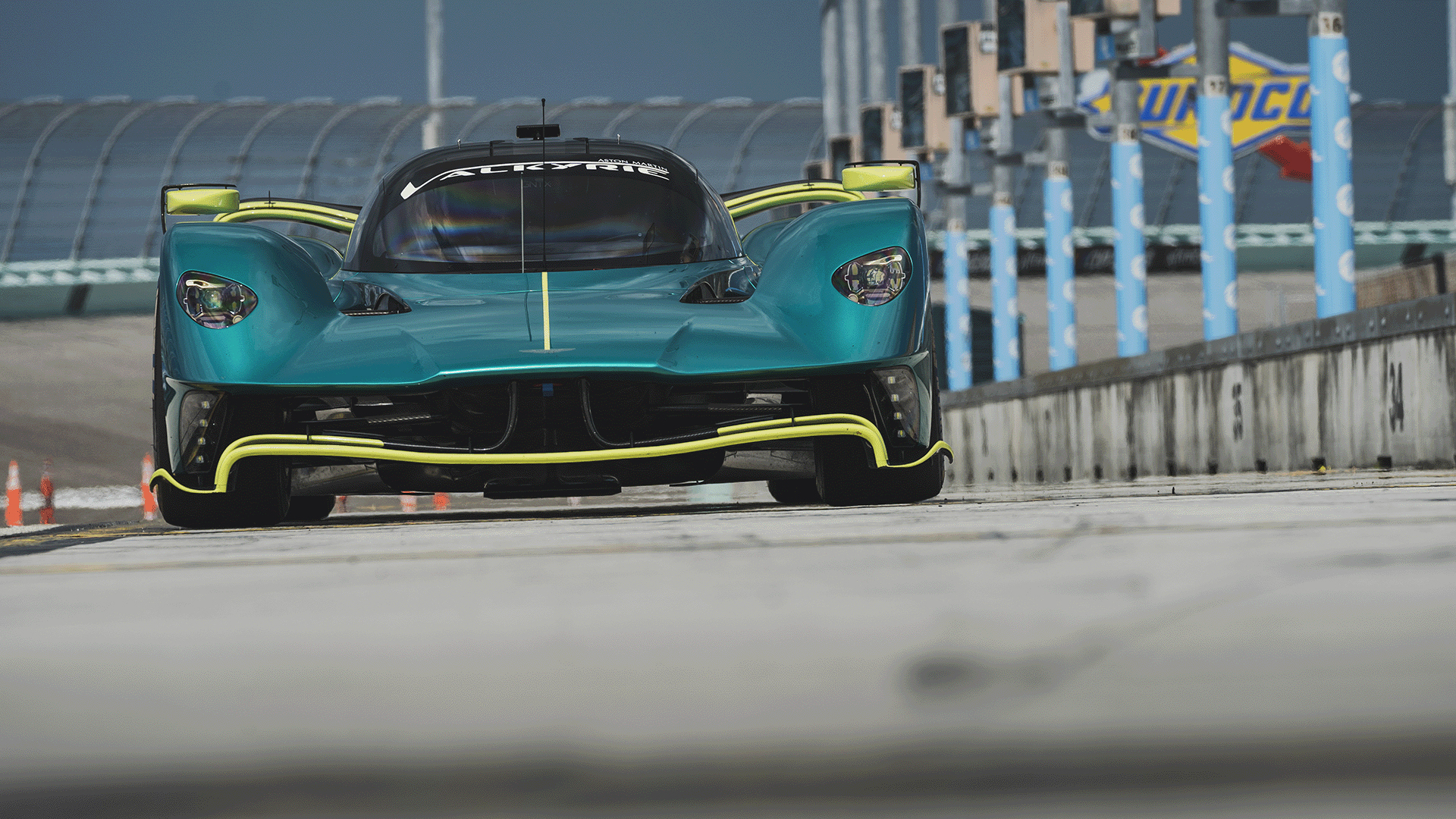 Aston Martin Valkyrie Track Drive 5