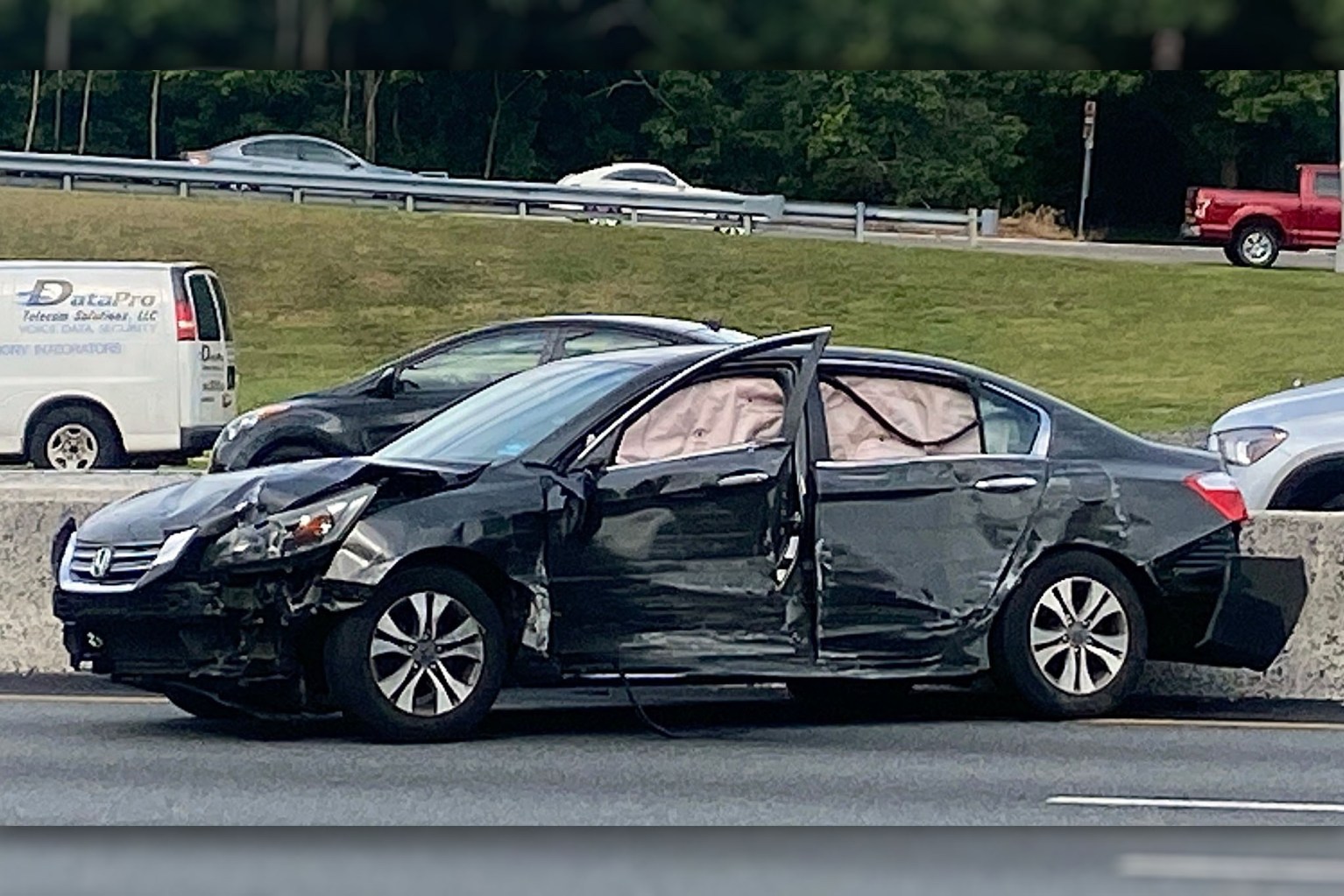 New Range Rover Destroyed After Tumbling Off Car Carrier