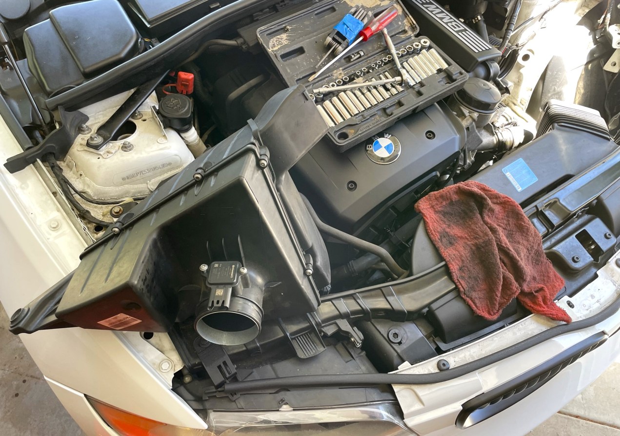 My BMW 128i Really Woke Up With an Aftermarket Intake and Exhaust