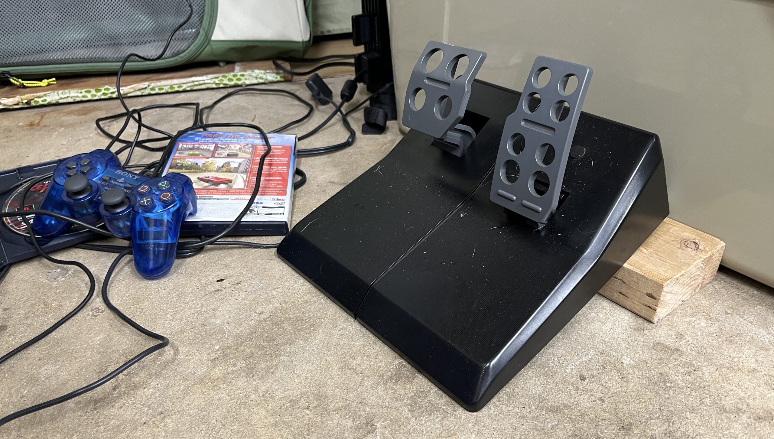 Logitech Driving Force EX pedal set.