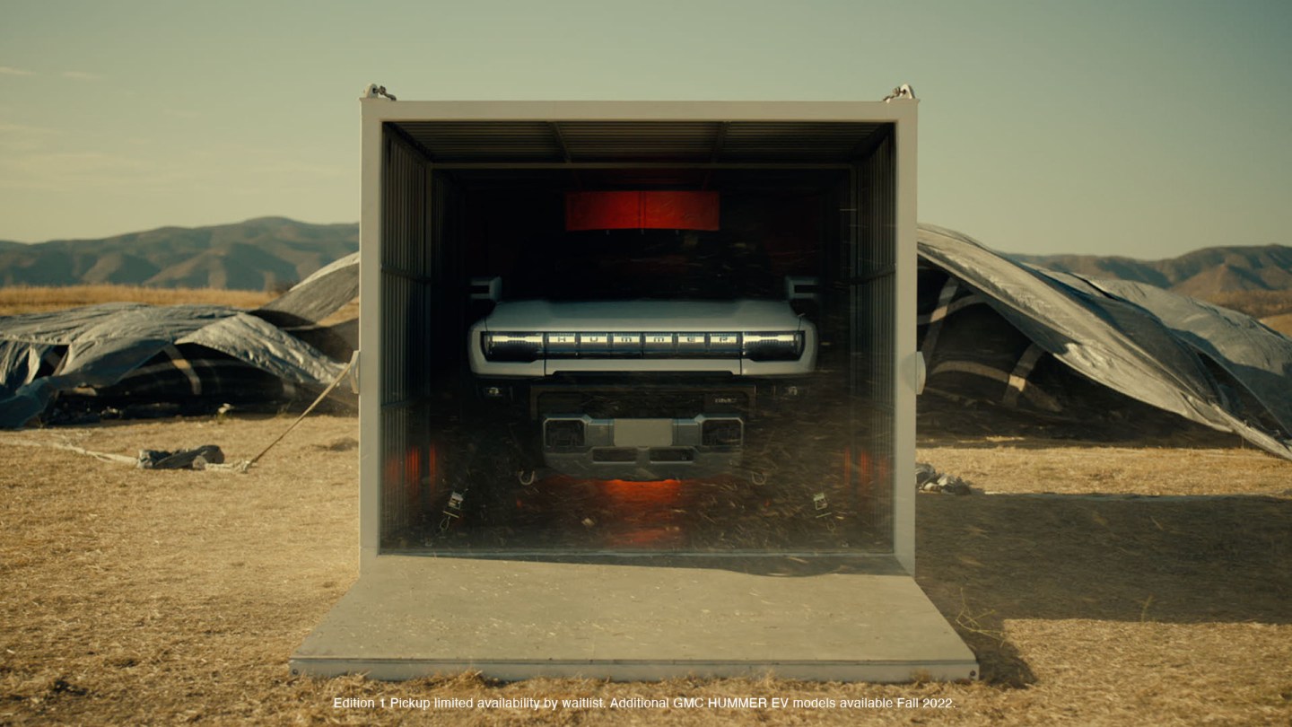 Digital Crabwalk? GMC Hummer EV Appearing in Call of Duty: Modern ...