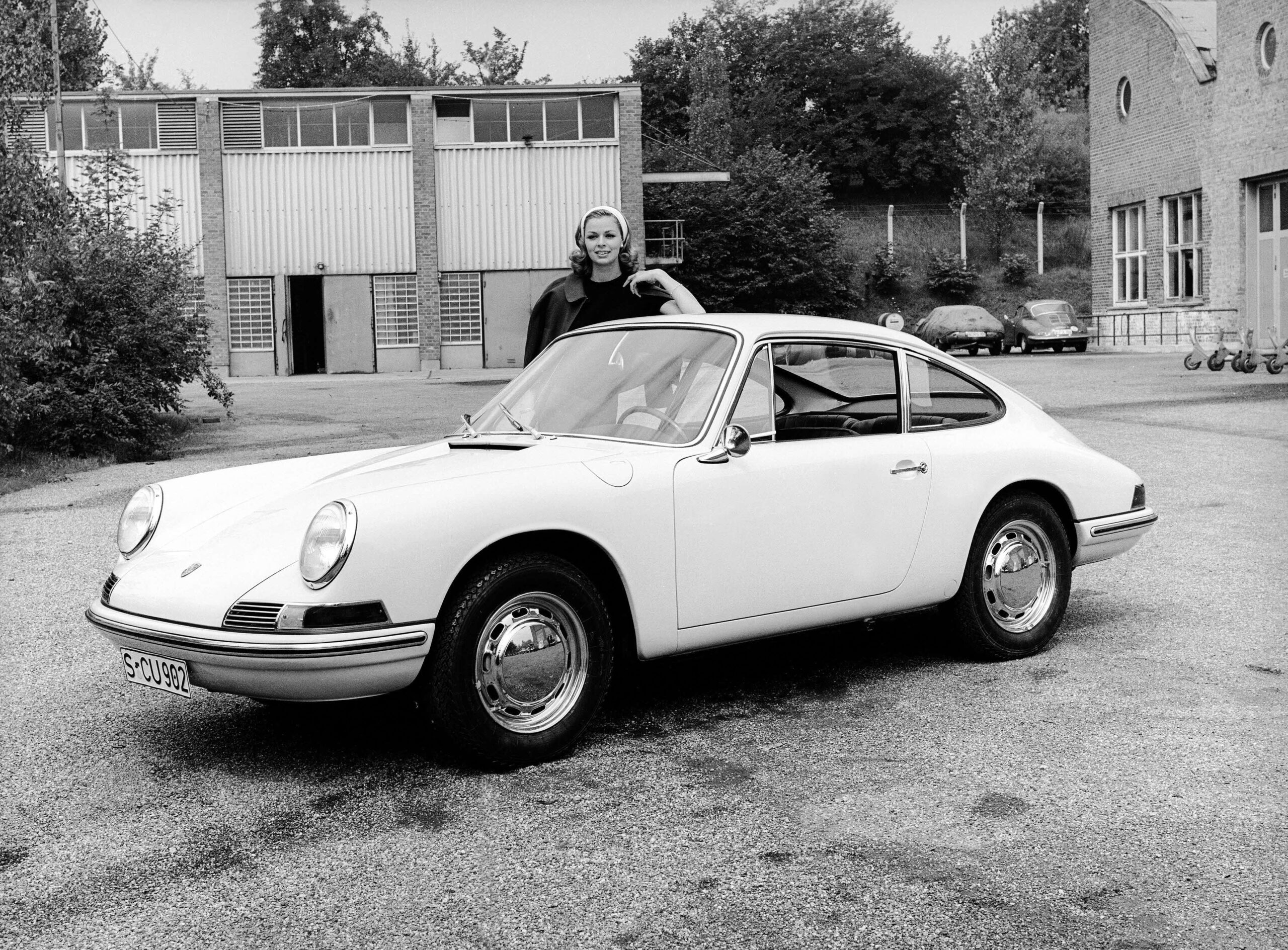 A prototype of an early 911.