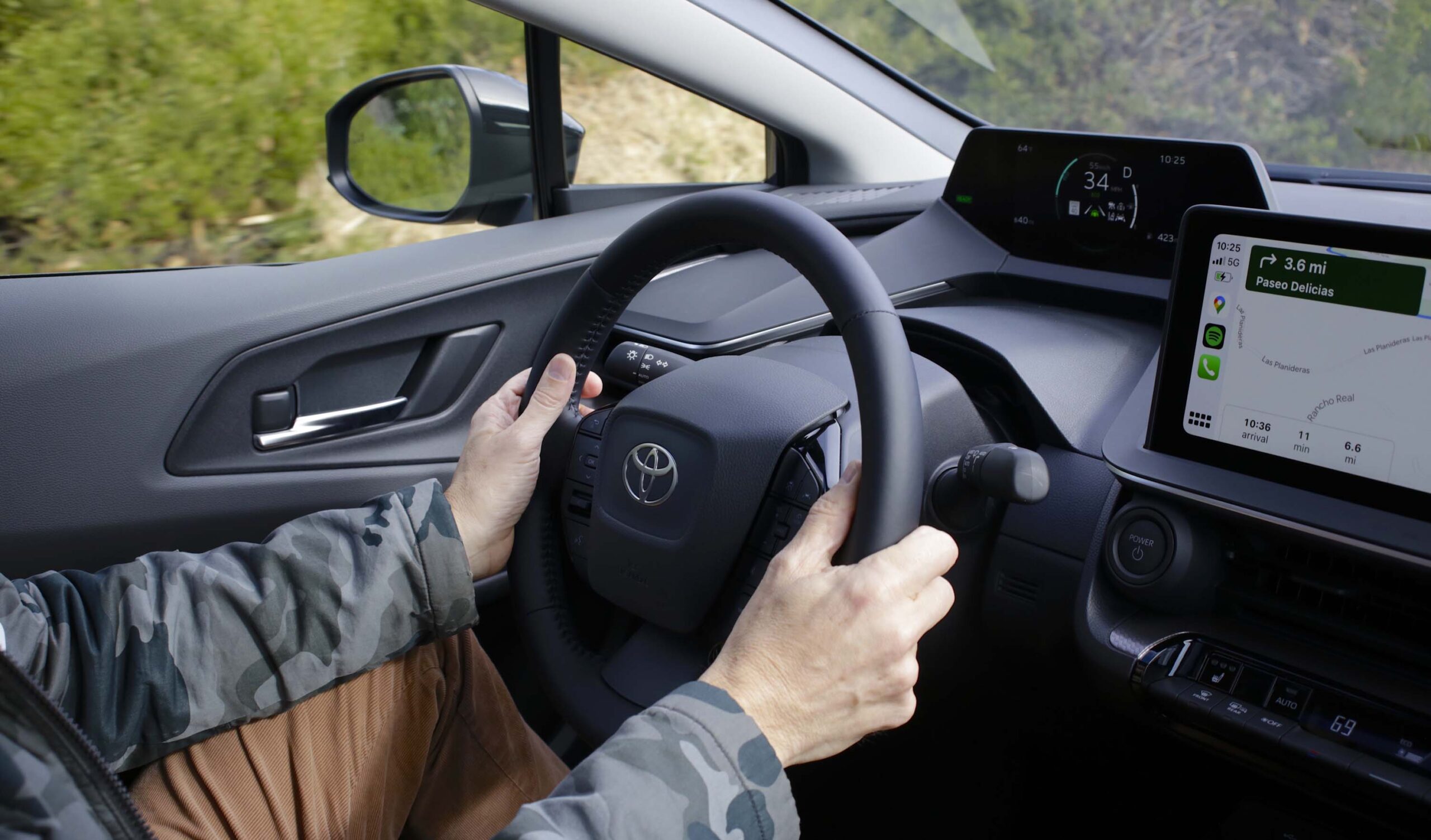 2023 toyota prius first drive driving