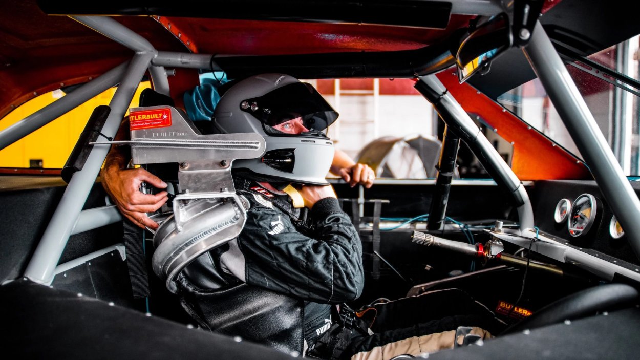 Muncharaz Racing Frankie Muniz Is Racing a Ford Mustang in a NASCAR Feeder Series This Year