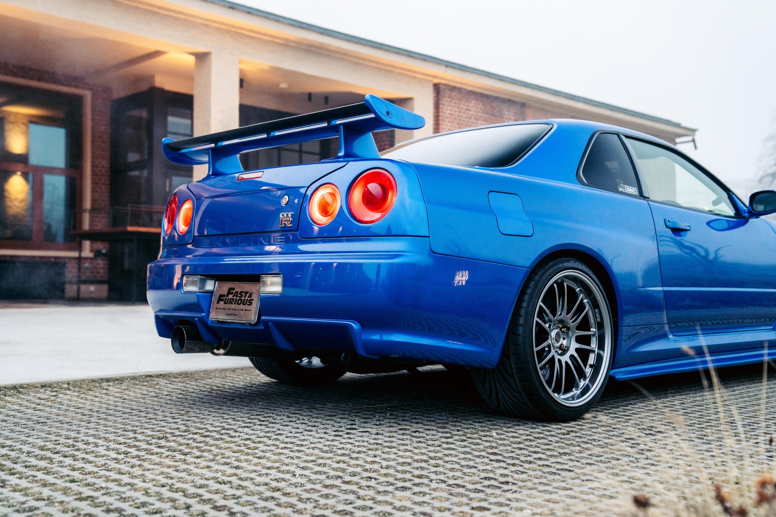 Paul Walkers Nissan Skyline Gtr R34 Fast Furious 4 On Display Paul Walkers Nissan Skyline Gtr R34 Fast Furious 4 On Display