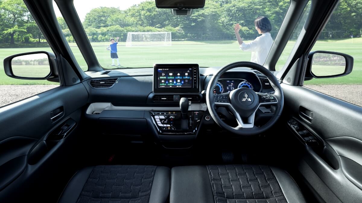 2023 Mitsubishi Delica Mini