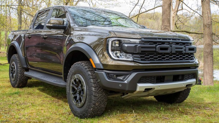 Ford Ranger Raptor Flies 280 Feet in the Send of the Decade