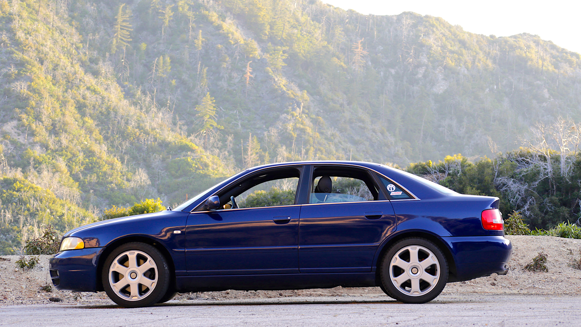 2002 b5 s4 side view