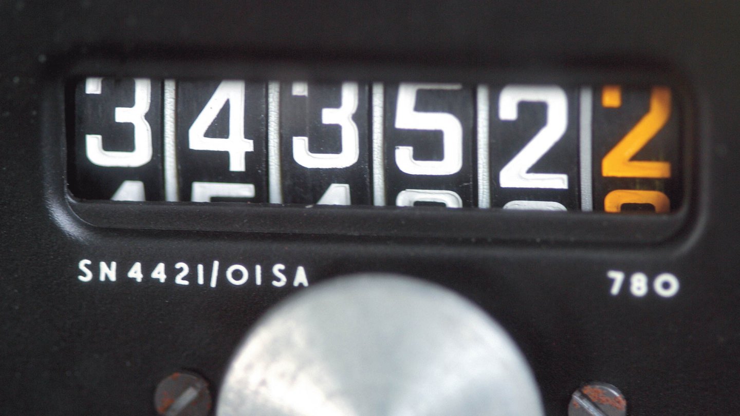 Fedex Speedometer FedEx Accused of Largest Odometer Rollback Fraud in History With Used Vans