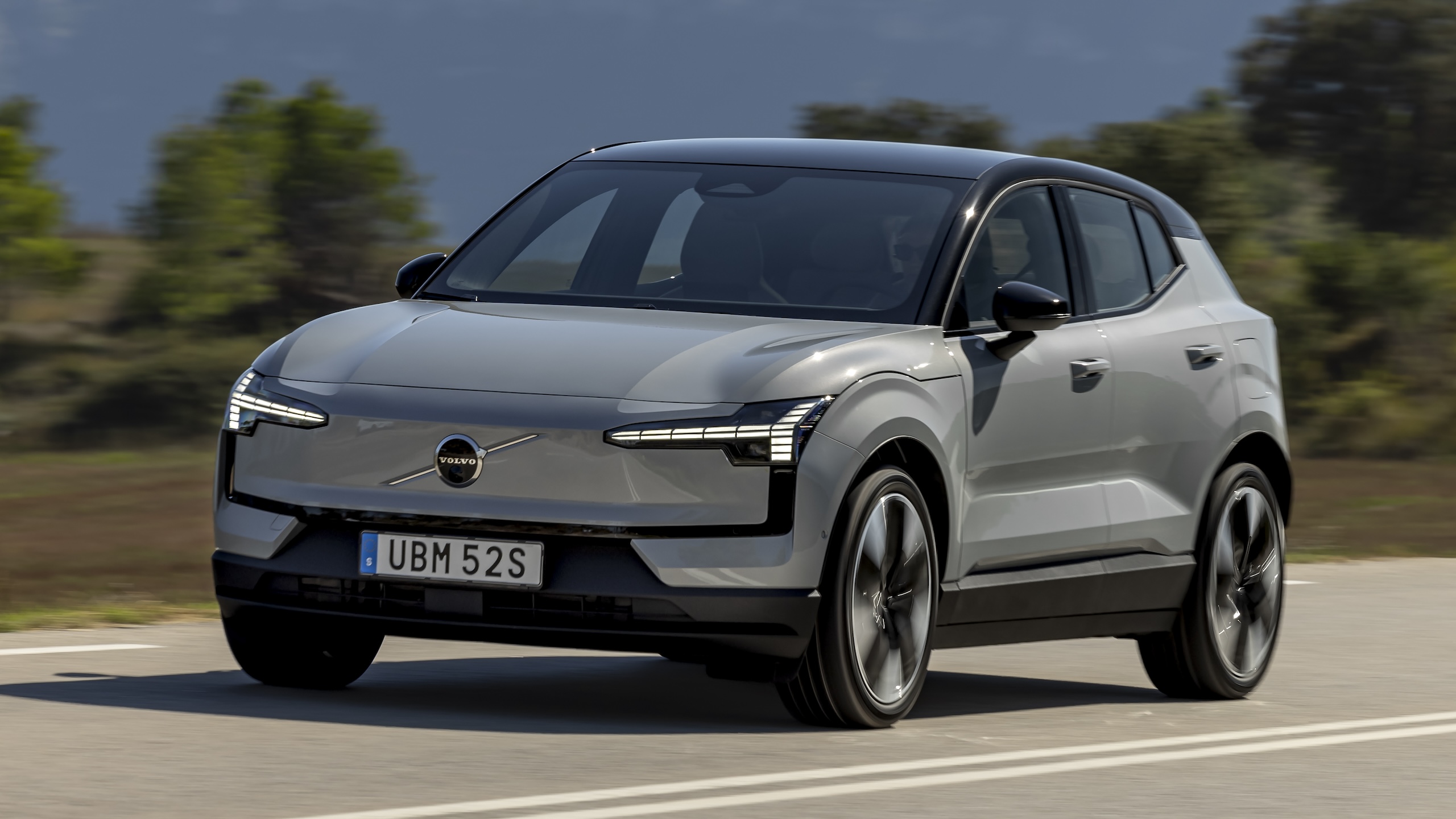 2025-volvo-ex30-first-drive-review-small-electric-package-big-value
